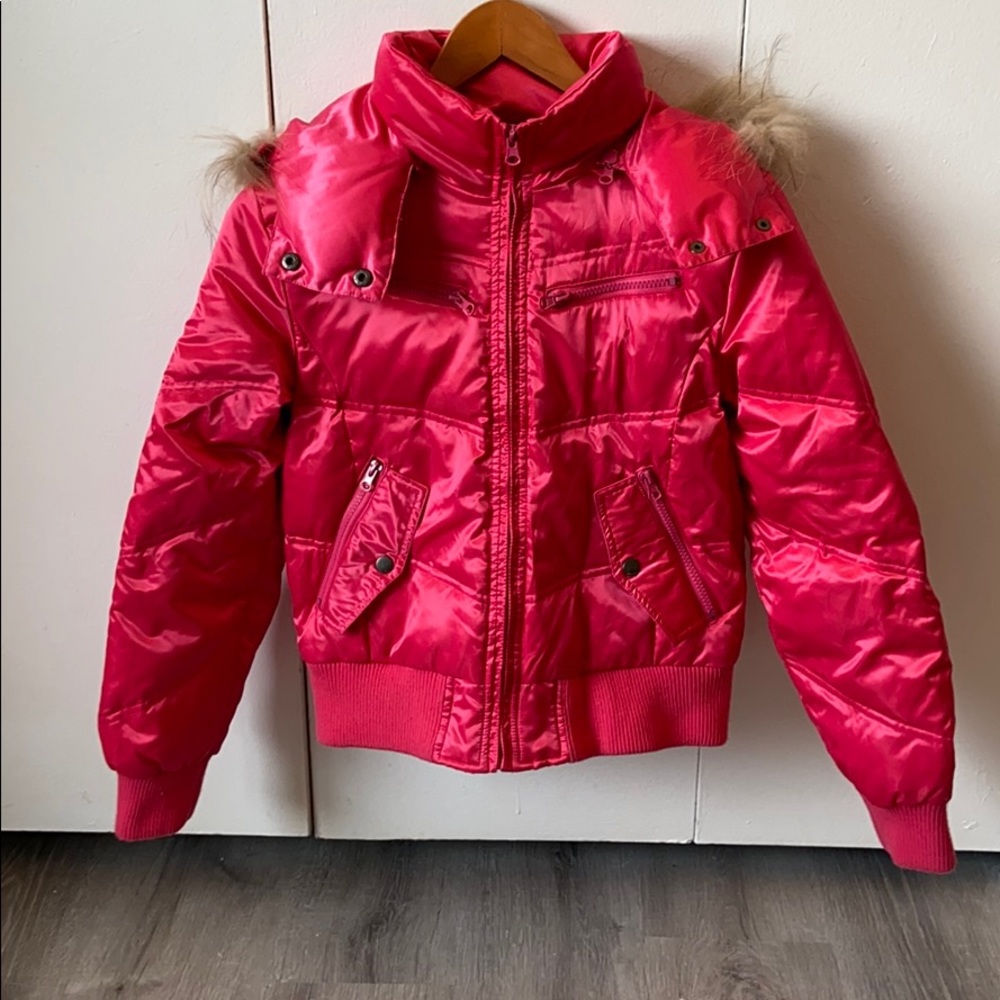 (RARELY WORN) Winter Puffer Jacket - 100% Down feather